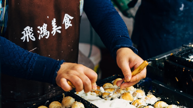 たこ焼きにキャベツを入れるタイミングは?失敗しにくい順番と焼き方のコツ
