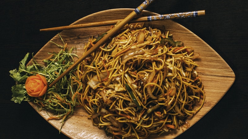 焼きそばの肉の代わりは何がいい？満足感で選ぶおすすめ食材集
